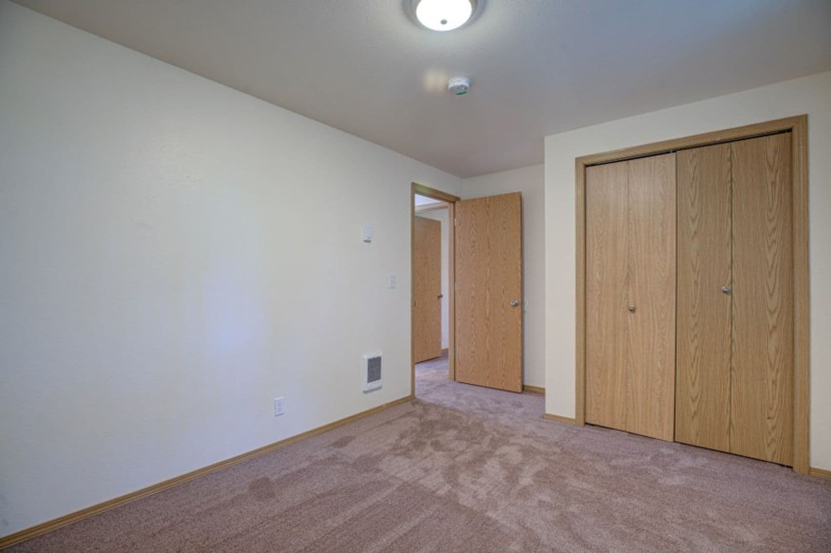 SALEM Apartment: 2800 FISHER ROAD, NE