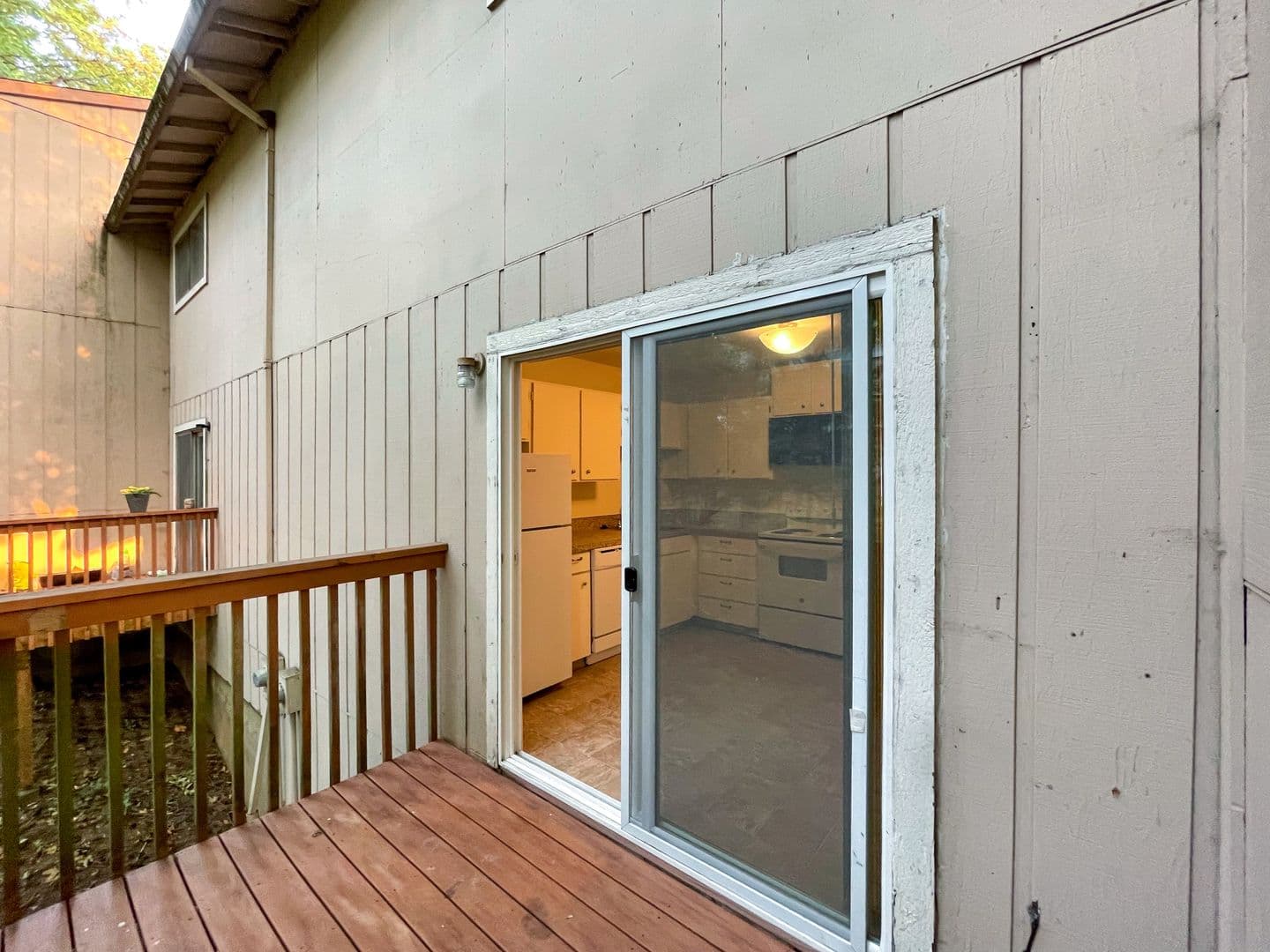 PORTLAND Apartment: 10800 SW BARBUR BLVD