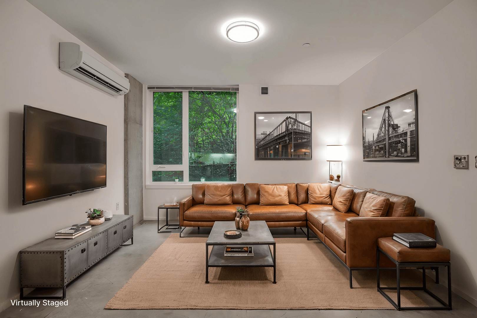 PORTLAND Apartment: 3155 S. MOODY AVE