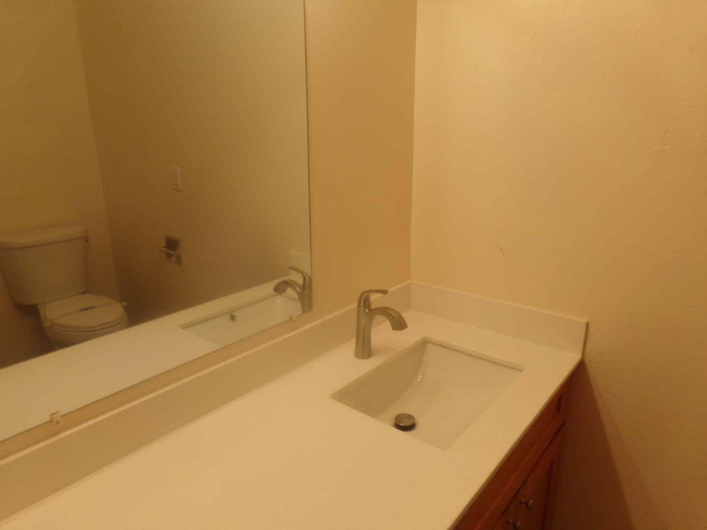 TIGARD Apartment: 9990 SW WALNUT STREET #1