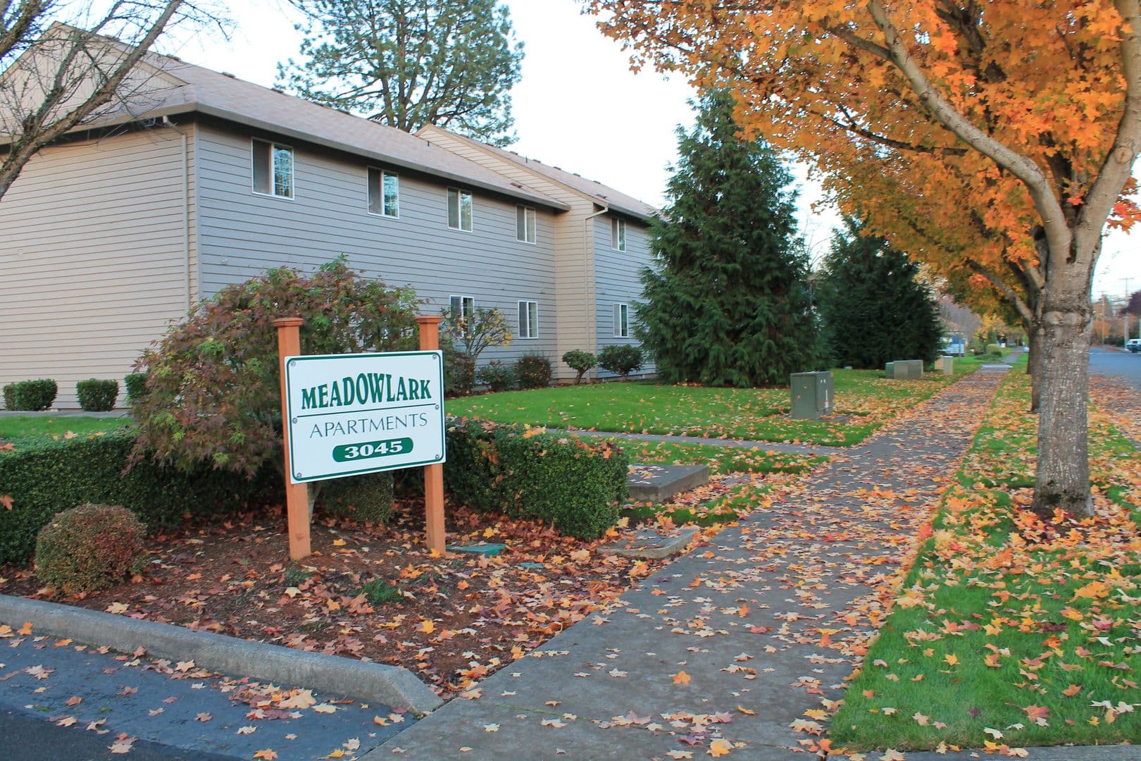 FOREST GROVE Apartment: 3045 19TH AVE #17