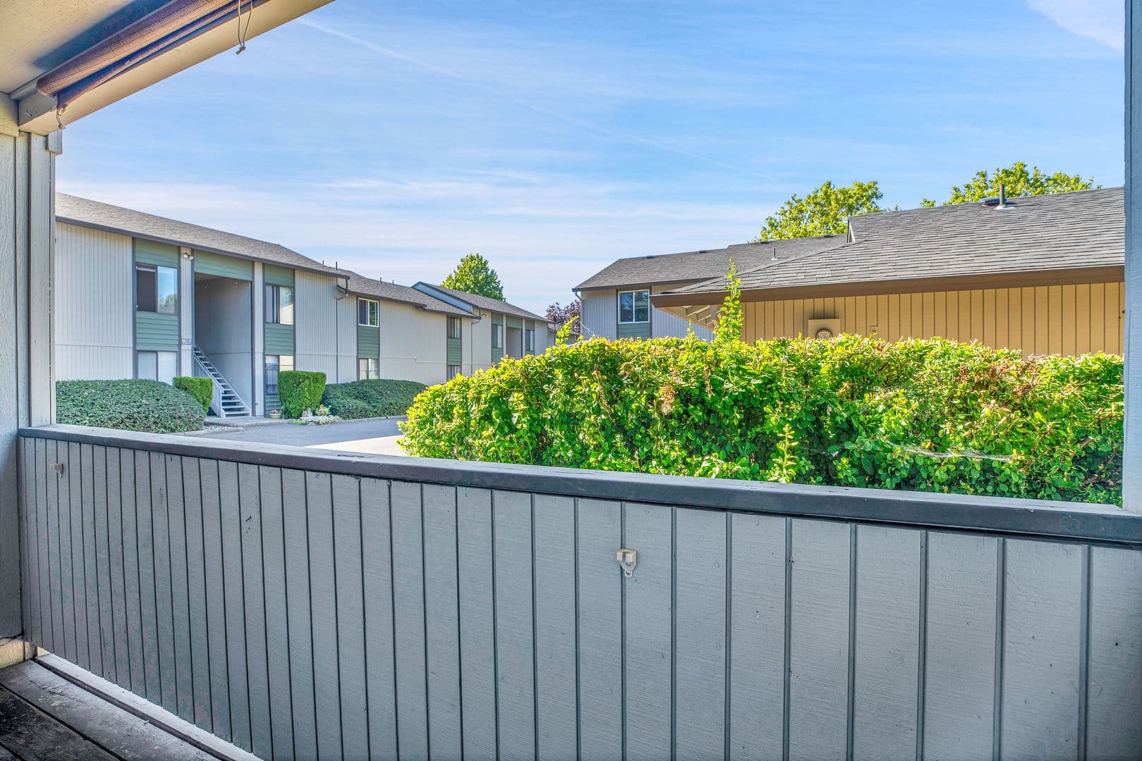 VANCOUVER Apartment: 5700-5706 NE 34TH STREET