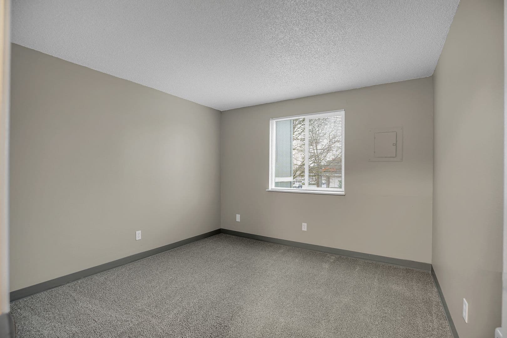 BEAVERTON Apartment: 3660 SW 117TH AVE