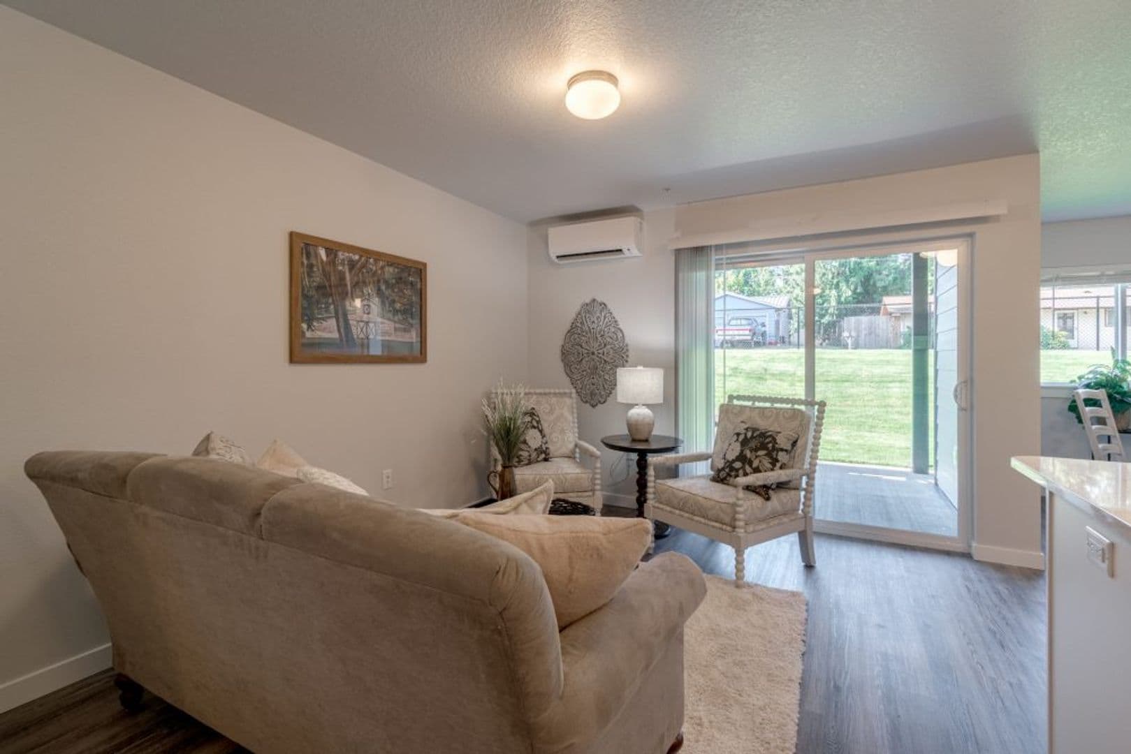 SALEM Apartment: RIVER BEND RD NW