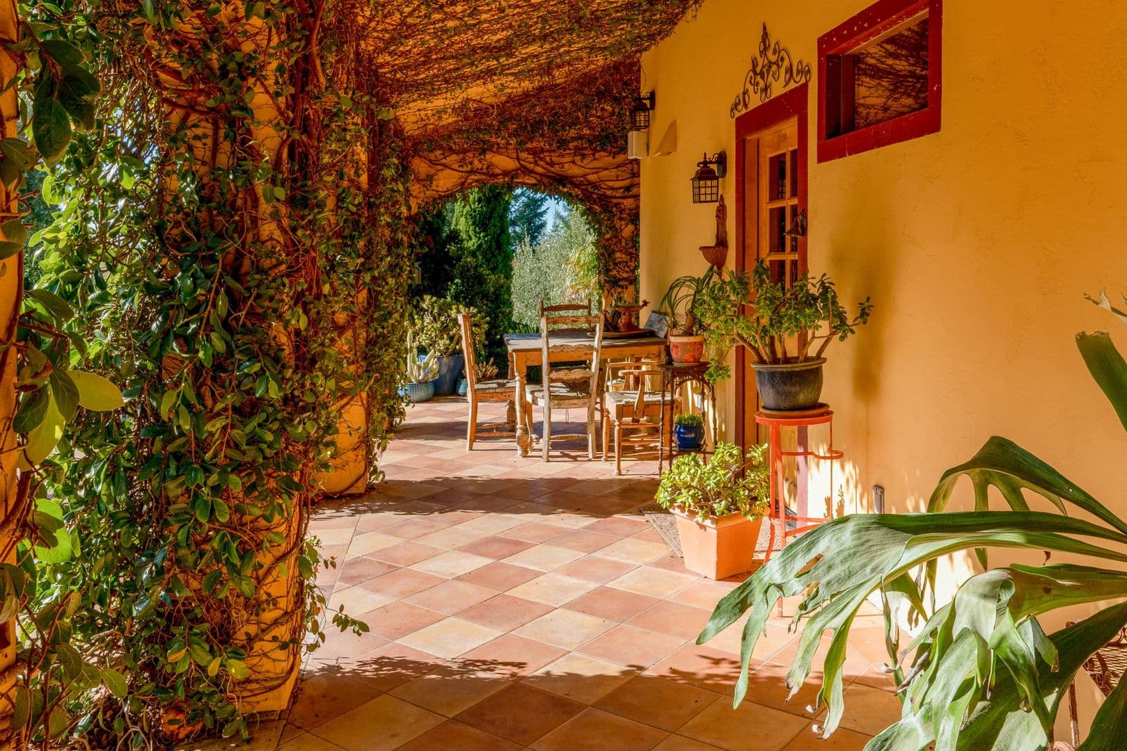 Occidental House: 17580 Taylor Lane