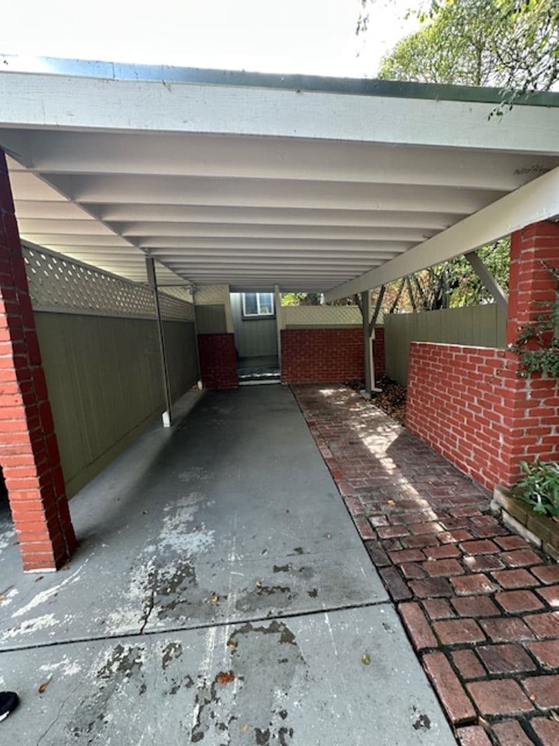 Santa Rosa Townhome: 2006 Humbolt St