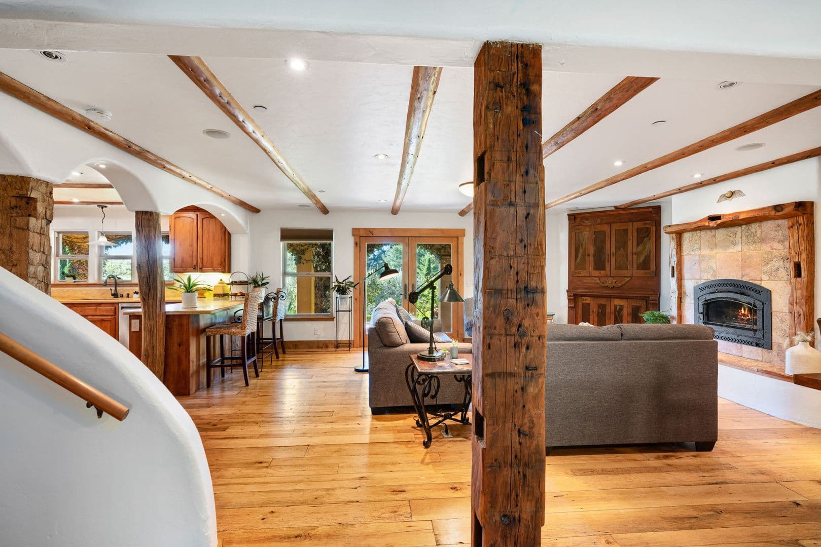 Occidental House: 17580 Taylor Lane