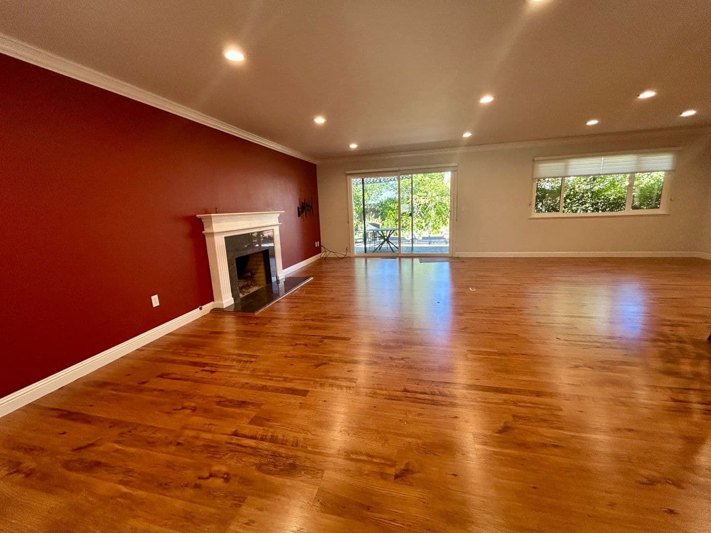 Santa Rosa House: 268 Oak Shadow Drive