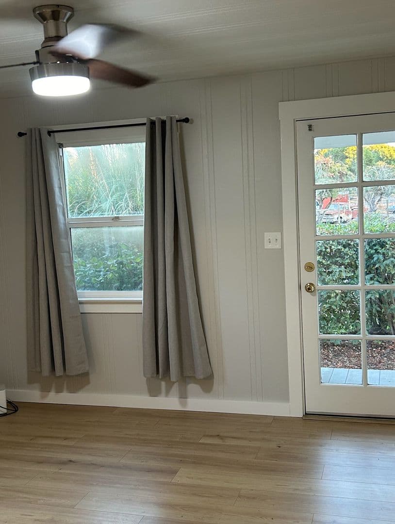 Sebastopol House: 7832 Mill Station Rd