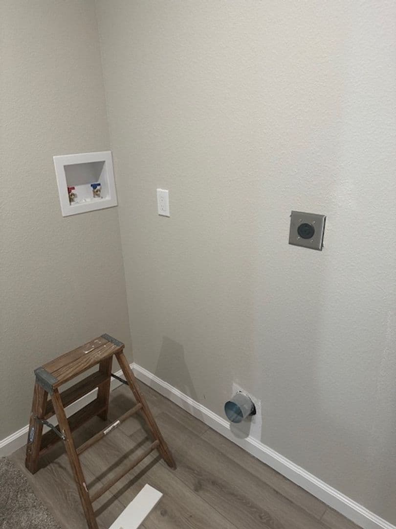 Santa Rosa Apartment: 224A Brittian Lane