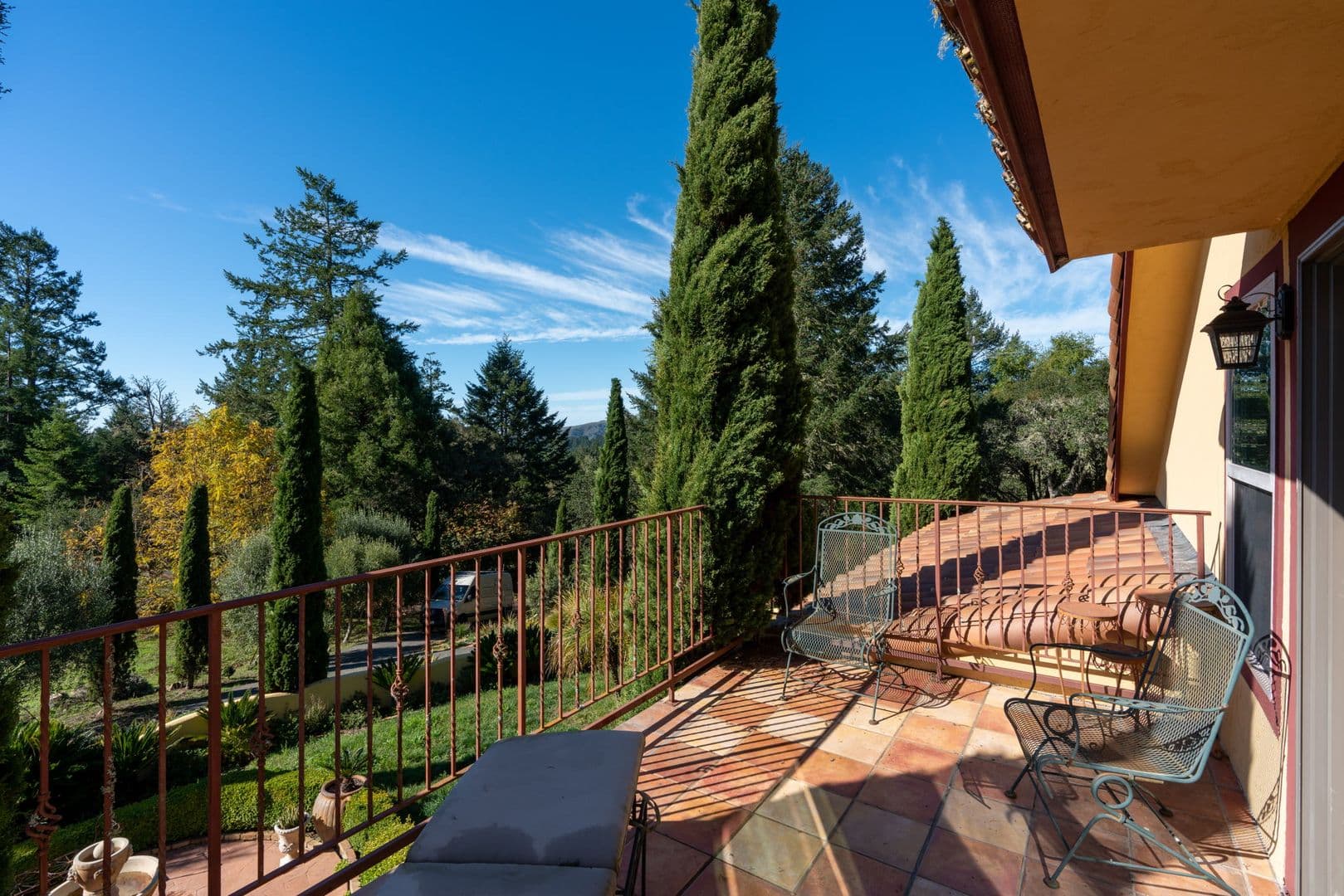 Occidental House: 17580 Taylor Lane