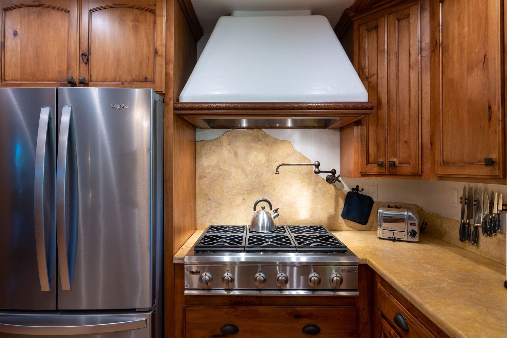 Occidental House: 17580 Taylor Lane