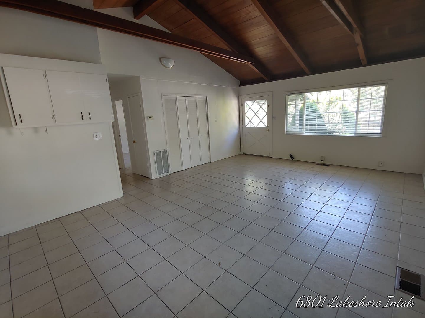 Lucerne House: 6801 Lakeshore Blvd