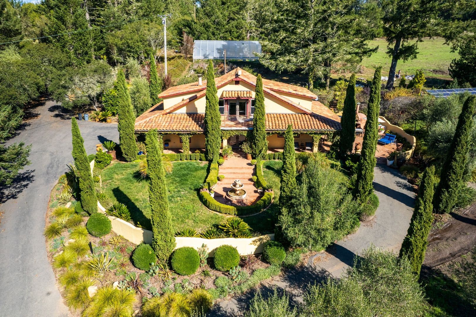 Occidental House: 17580 Taylor Lane