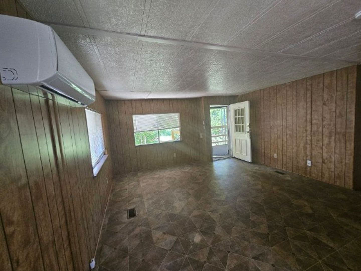Upper Lake House: 571 Clover Dr #B