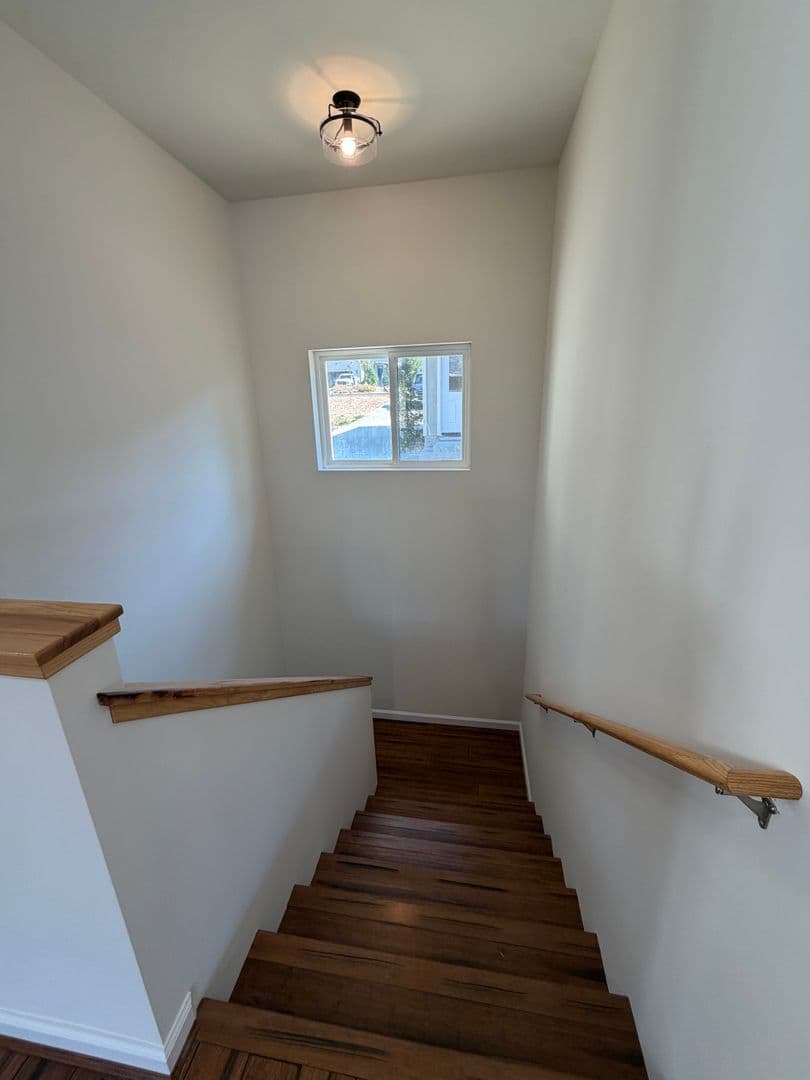 Hidden Valley Lake, House: 18591 North Shore Dr