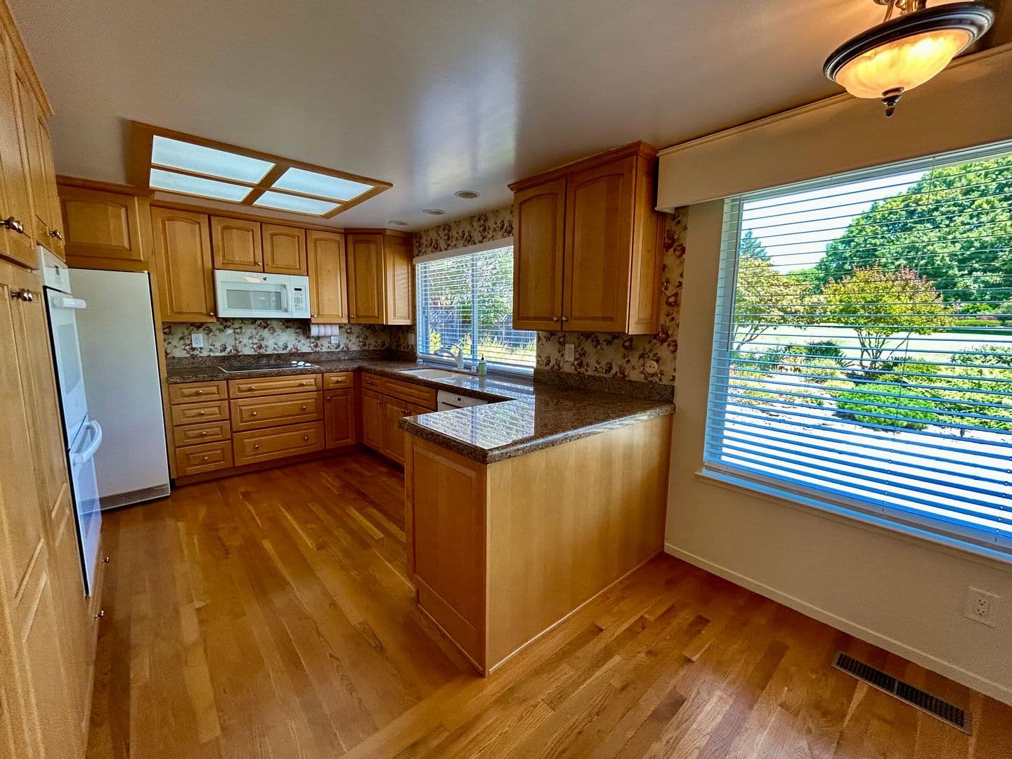 Santa Rosa House: 266 Valley Oaks Drive