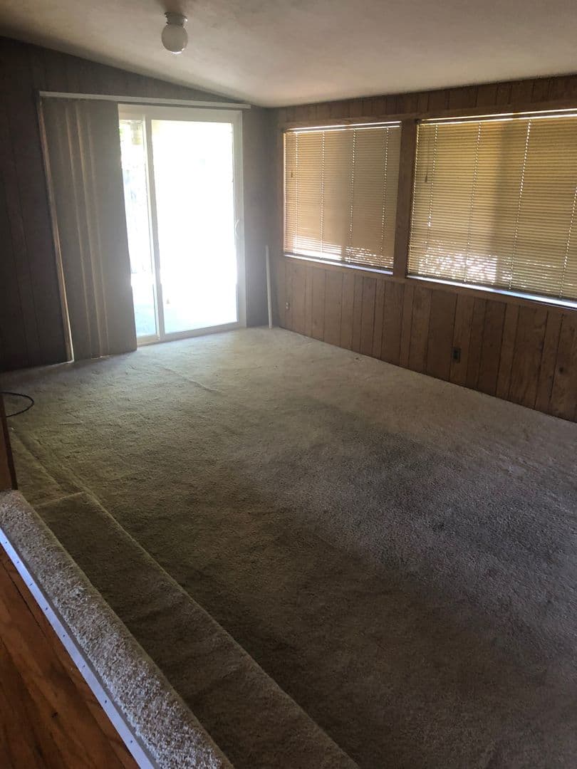 Santa Rosa House: 745 Louisa Dr
