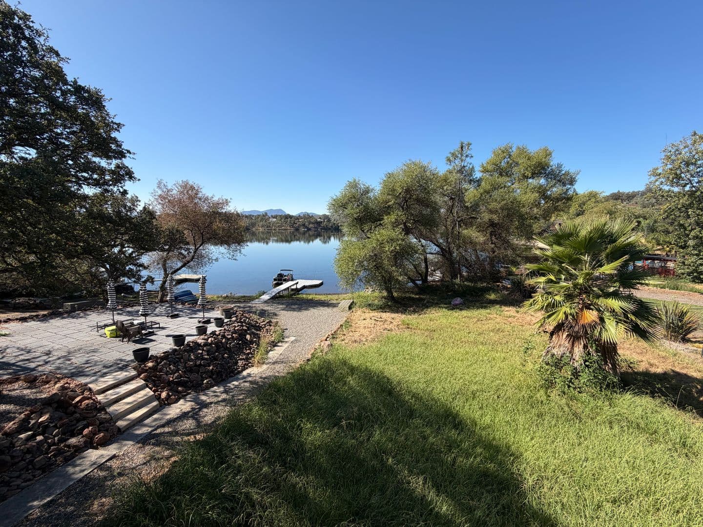 Hidden Valley Lake, House: 18591 North Shore Dr