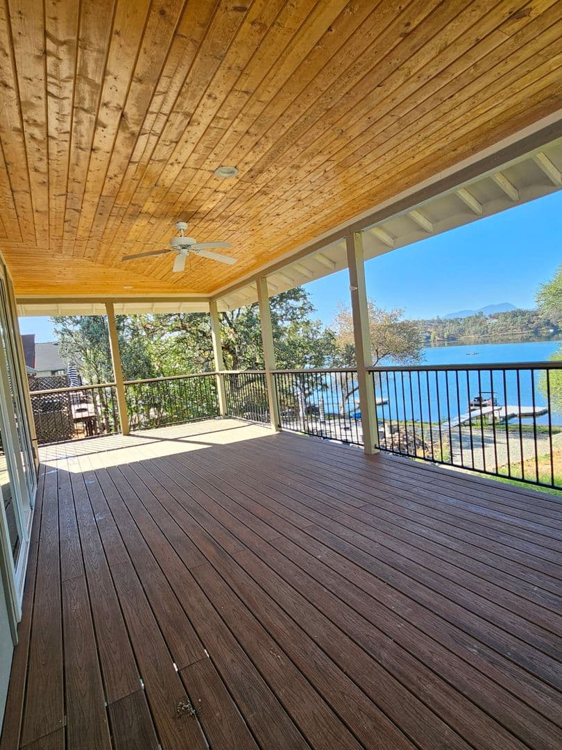 Hidden Valley Lake, House: 18591 North Shore Dr