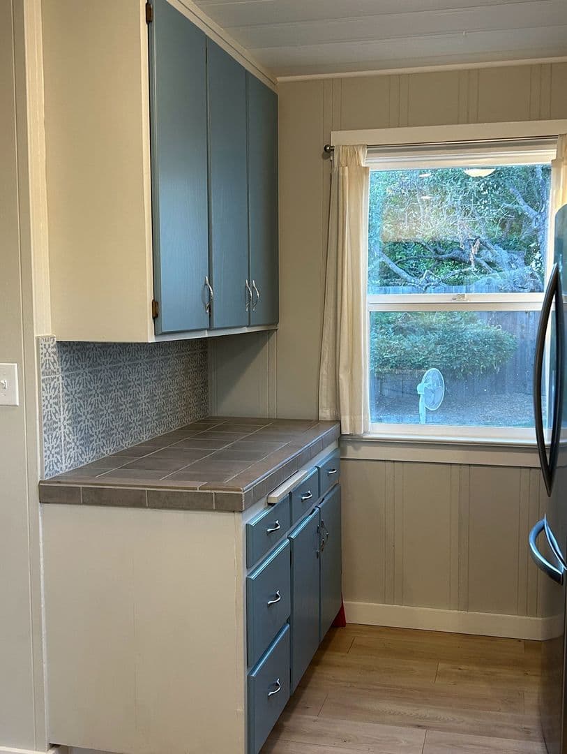 Sebastopol House: 7832 Mill Station Rd