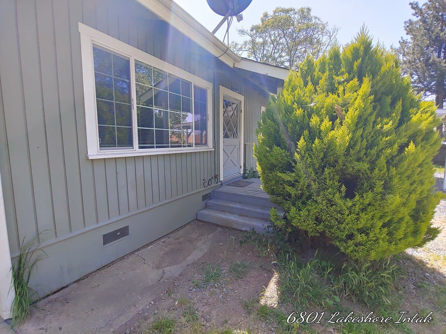 Lucerne House: 6801 Lakeshore Blvd