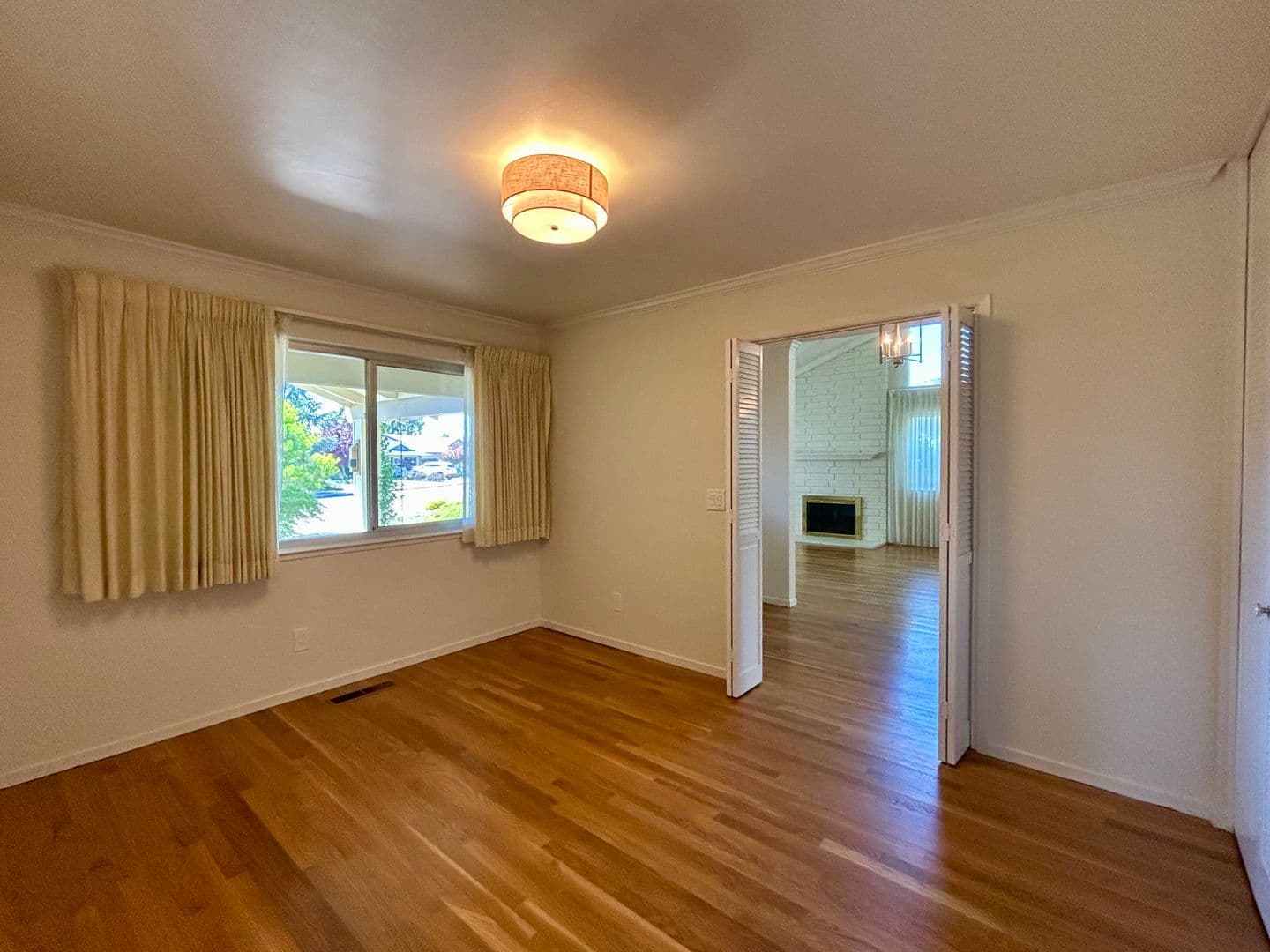 Santa Rosa House: 266 Valley Oaks Drive