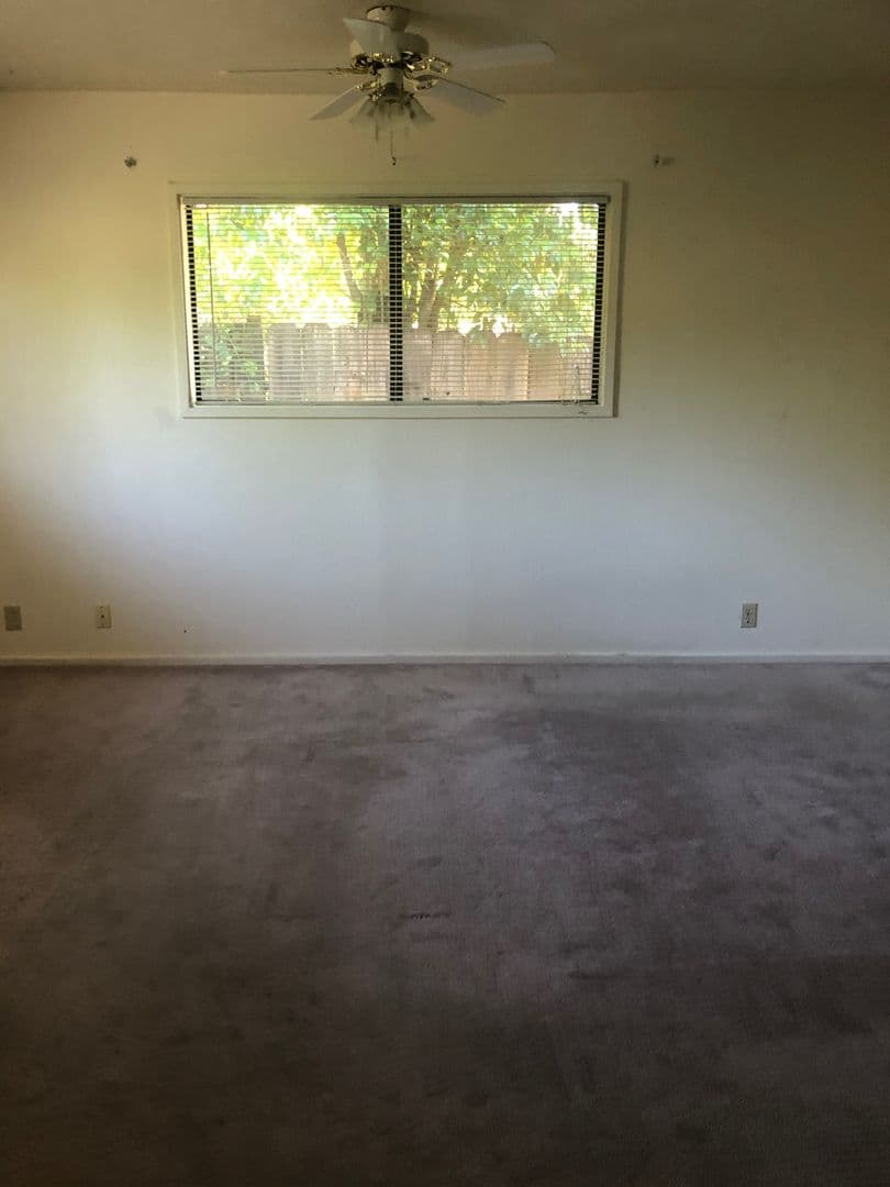 Santa Rosa House: 745 Louisa Dr