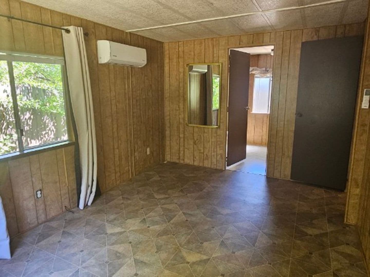Upper Lake House: 571 Clover Dr #B