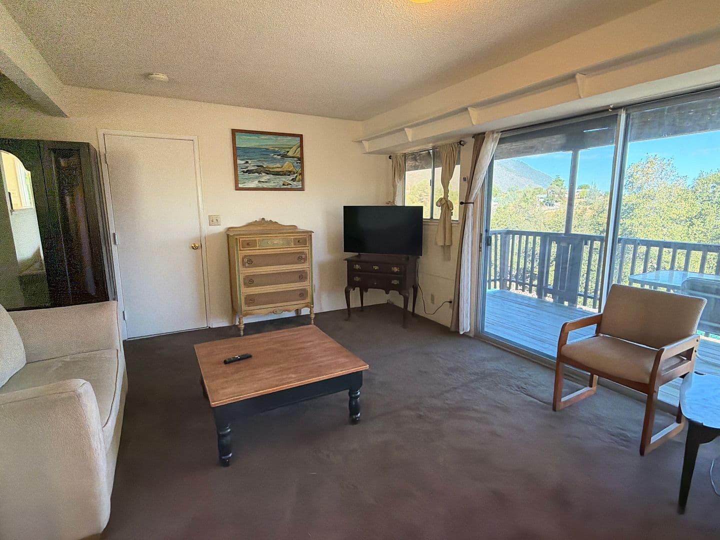 Kelseyville House: 9740 Fairway