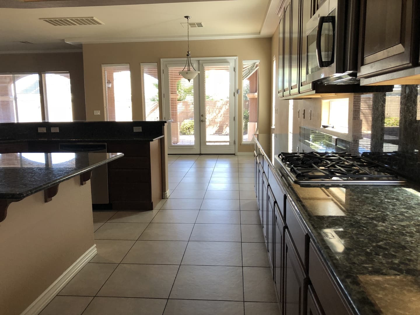 Henderson House: 2780 Mingary Ave