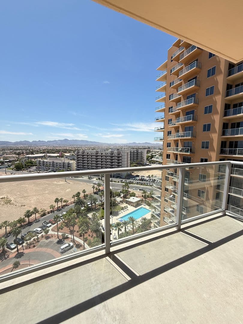 Las Vegas Condo: 8255 Las Vegas Blvd. S.