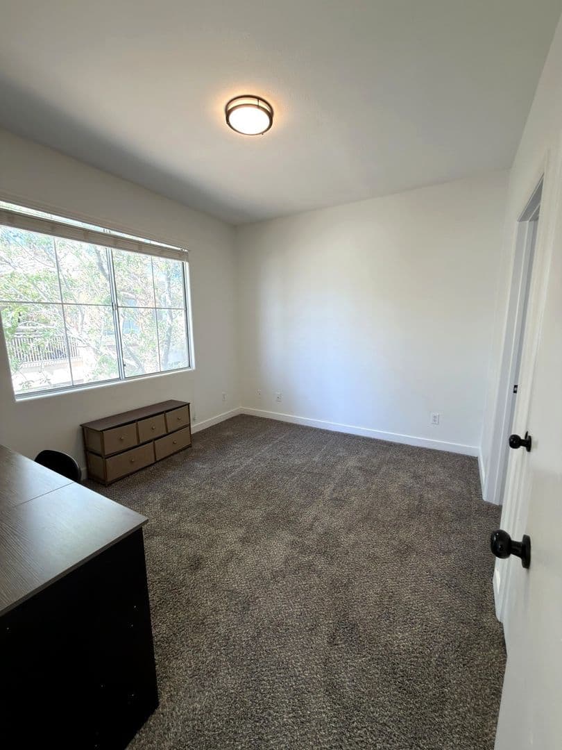 Las Vegas Condo: 9050 West Warm Springs Rd. #2084