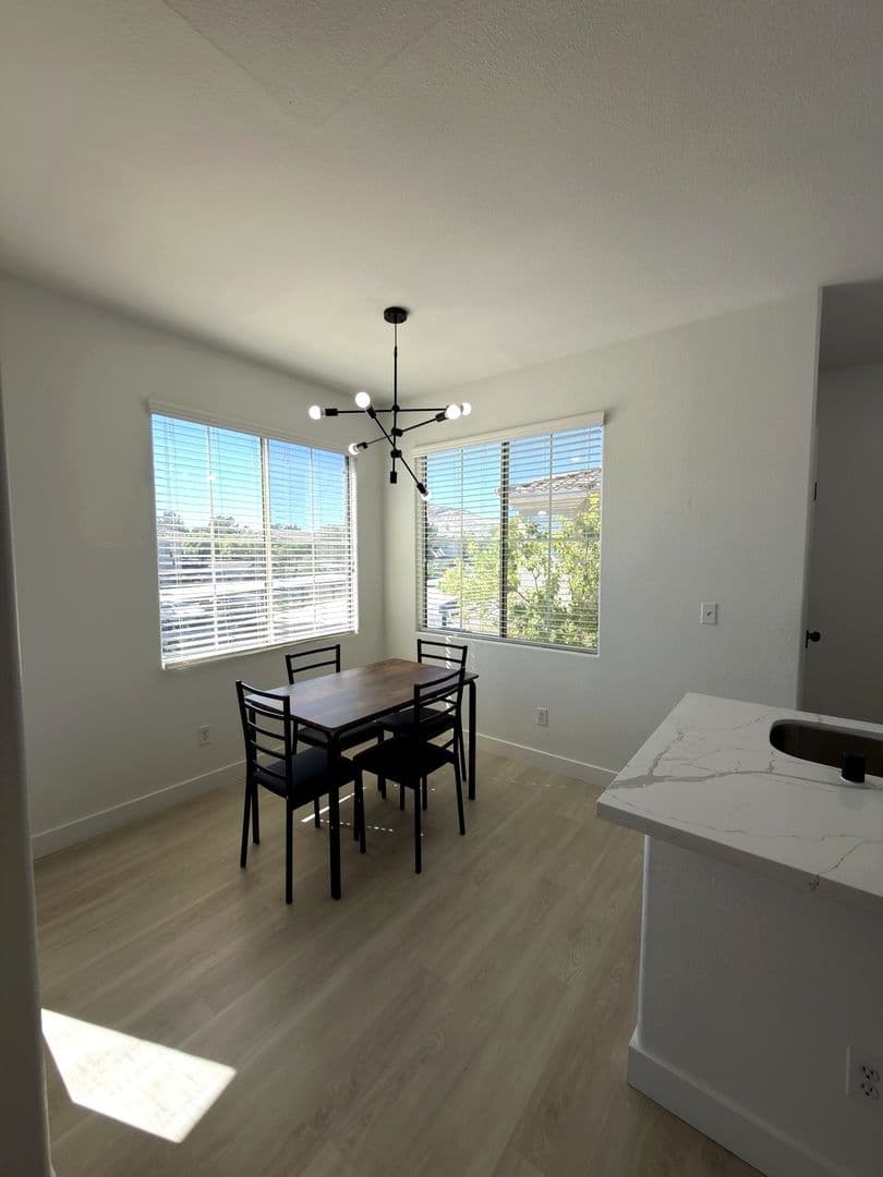 Las Vegas Condo: 9050 West Warm Springs Rd. #2084