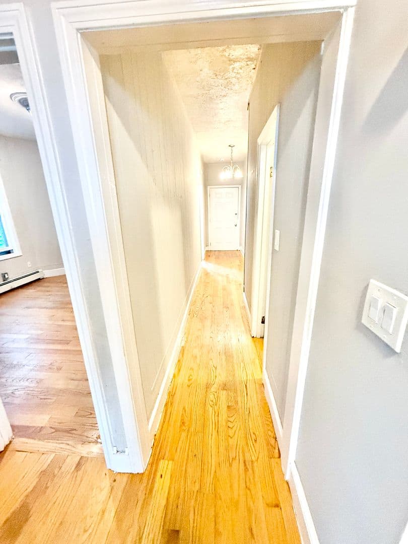 East Boston Apartment: 256 Marion St.