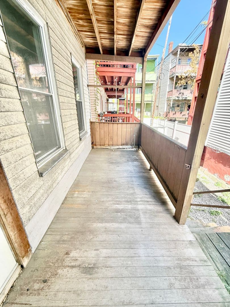 East Boston Apartment: 256 Marion St.
