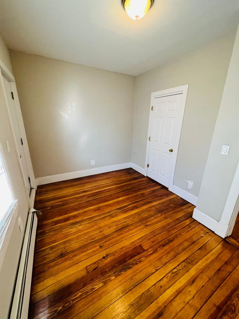 Dorchester House: 10 Westcott St.