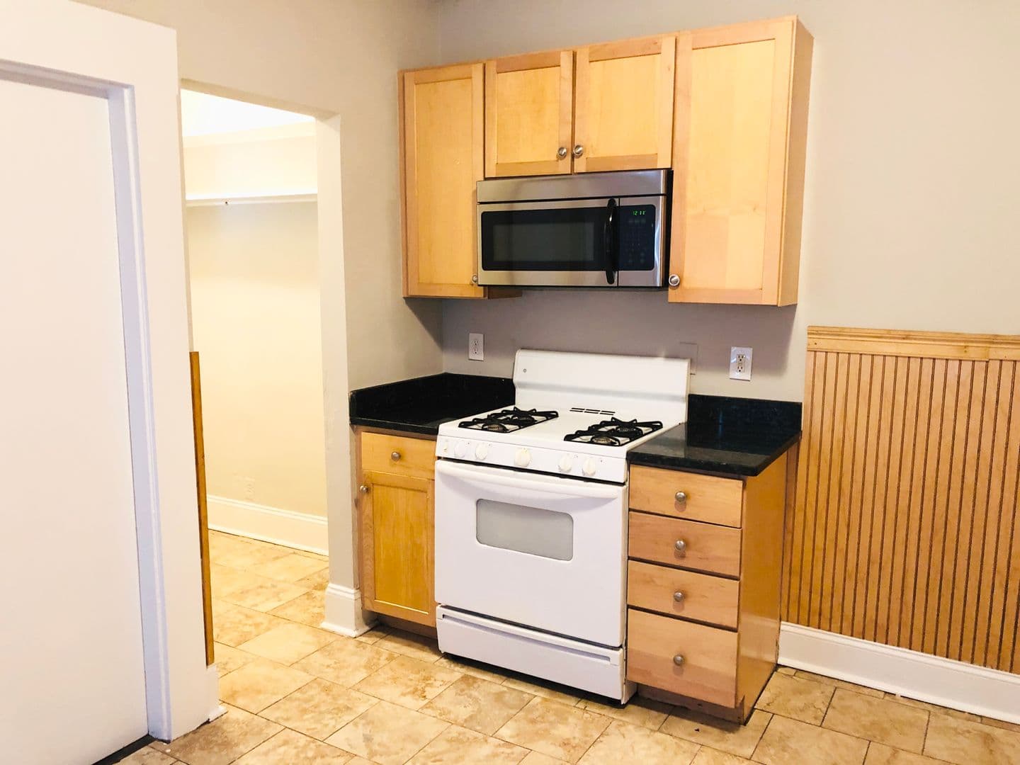 DORCHESTER House: 95 Draper St Unit 1