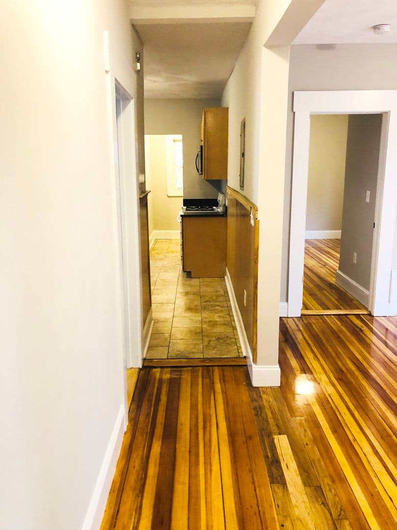 DORCHESTER House: 95 Draper St Unit 1