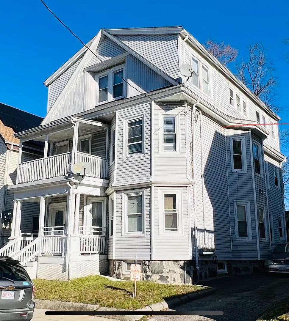 Dorchester House: 10 Westcott St.