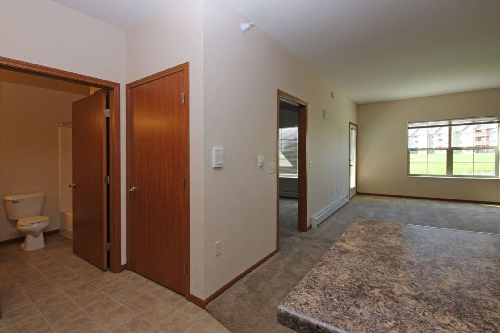 Alexandria Apartment: 4541 & 4727 Arbor Crossing SE