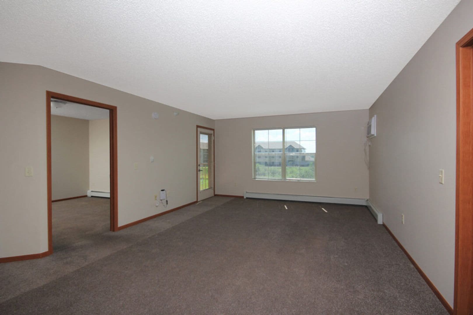 Alexandria Apartment: 4541 & 4727 Arbor Crossing SE