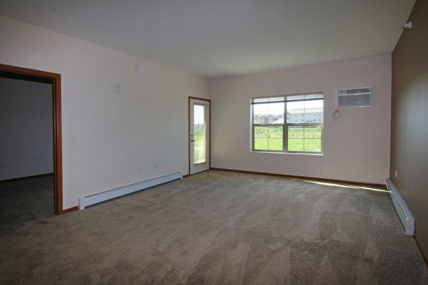 Alexandria Apartment: 4541 & 4727 Arbor Crossing SE