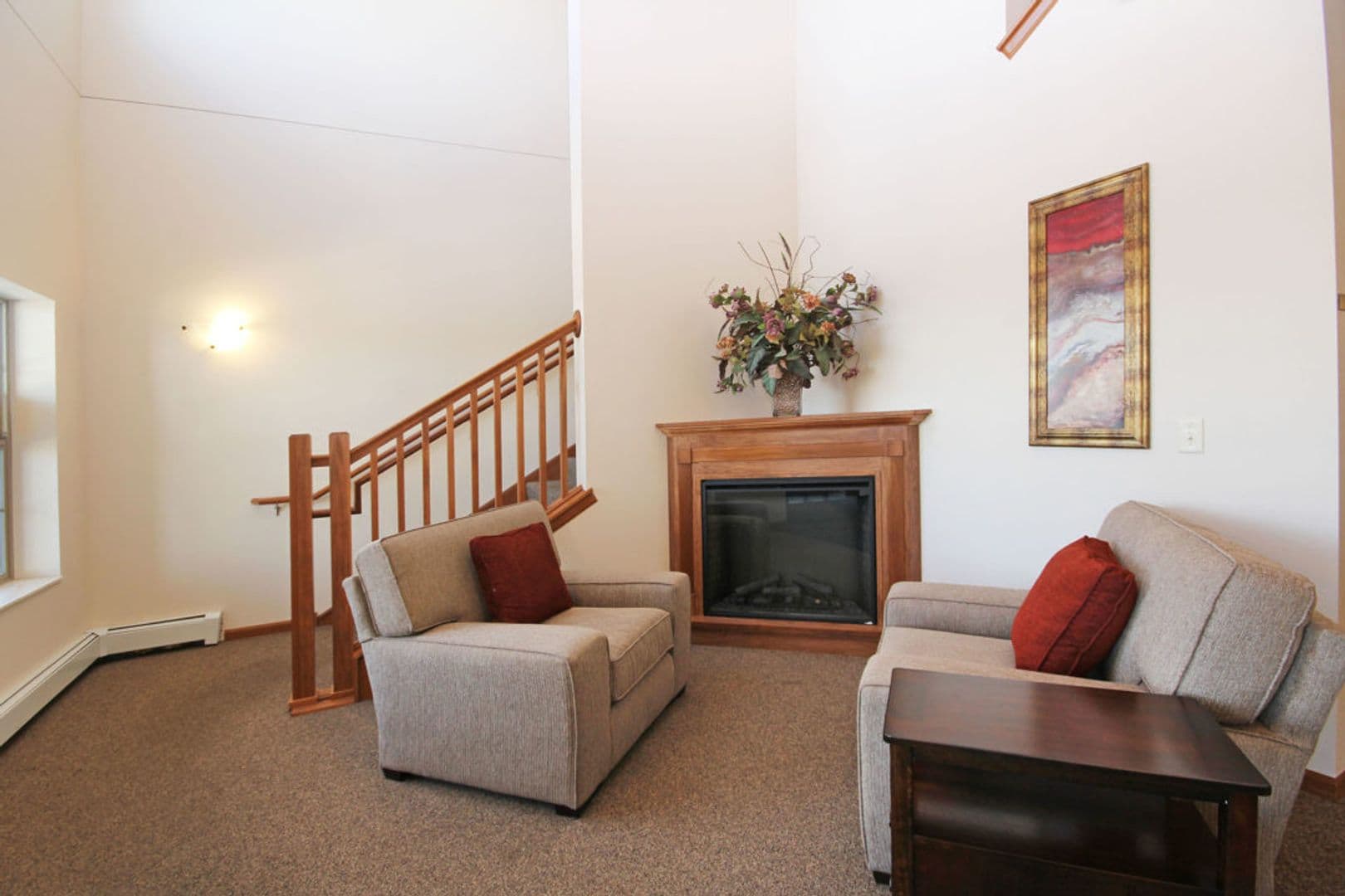 Alexandria Apartment: 4541 & 4727 Arbor Crossing SE
