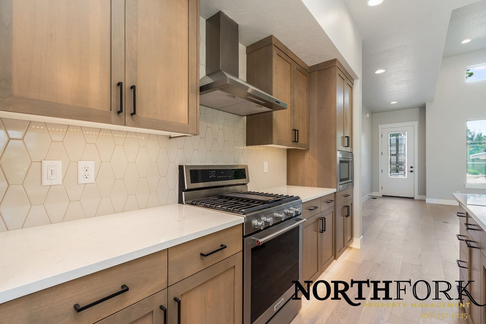 Boise House: 2121 N 34th St