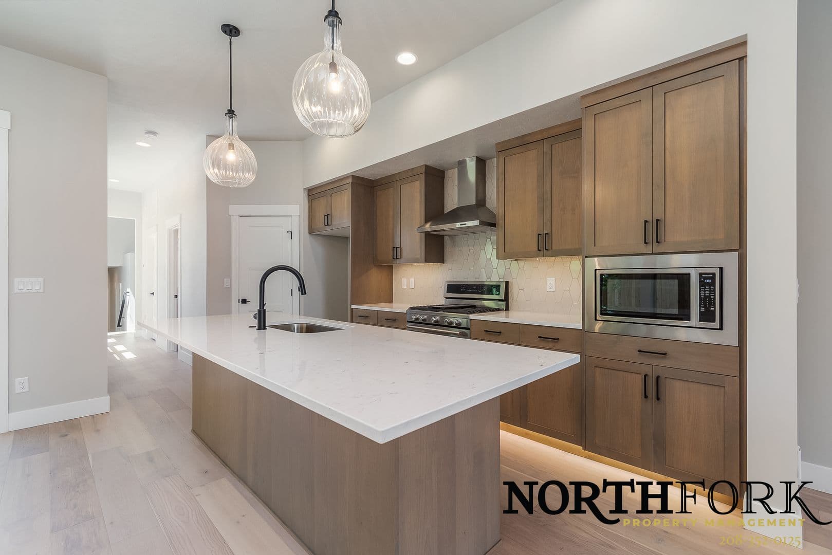 Boise House: 2121 N 34th St