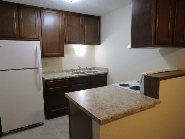 White Bear Lake Apartment: 1816 Birch St.