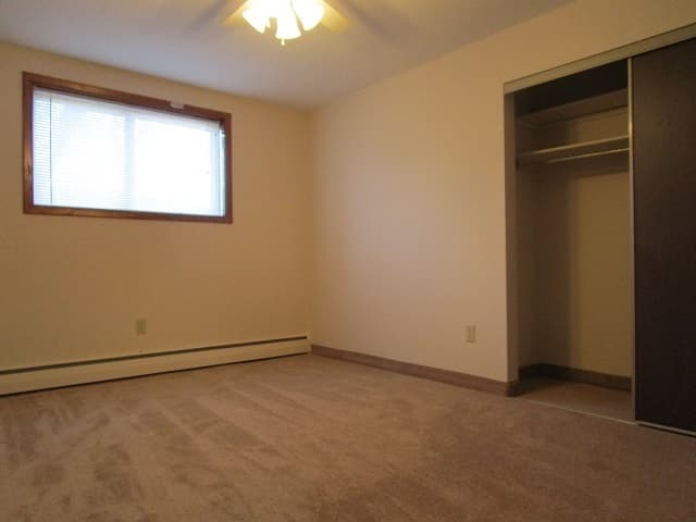 White Bear Lake Apartment: 1816 Birch St.