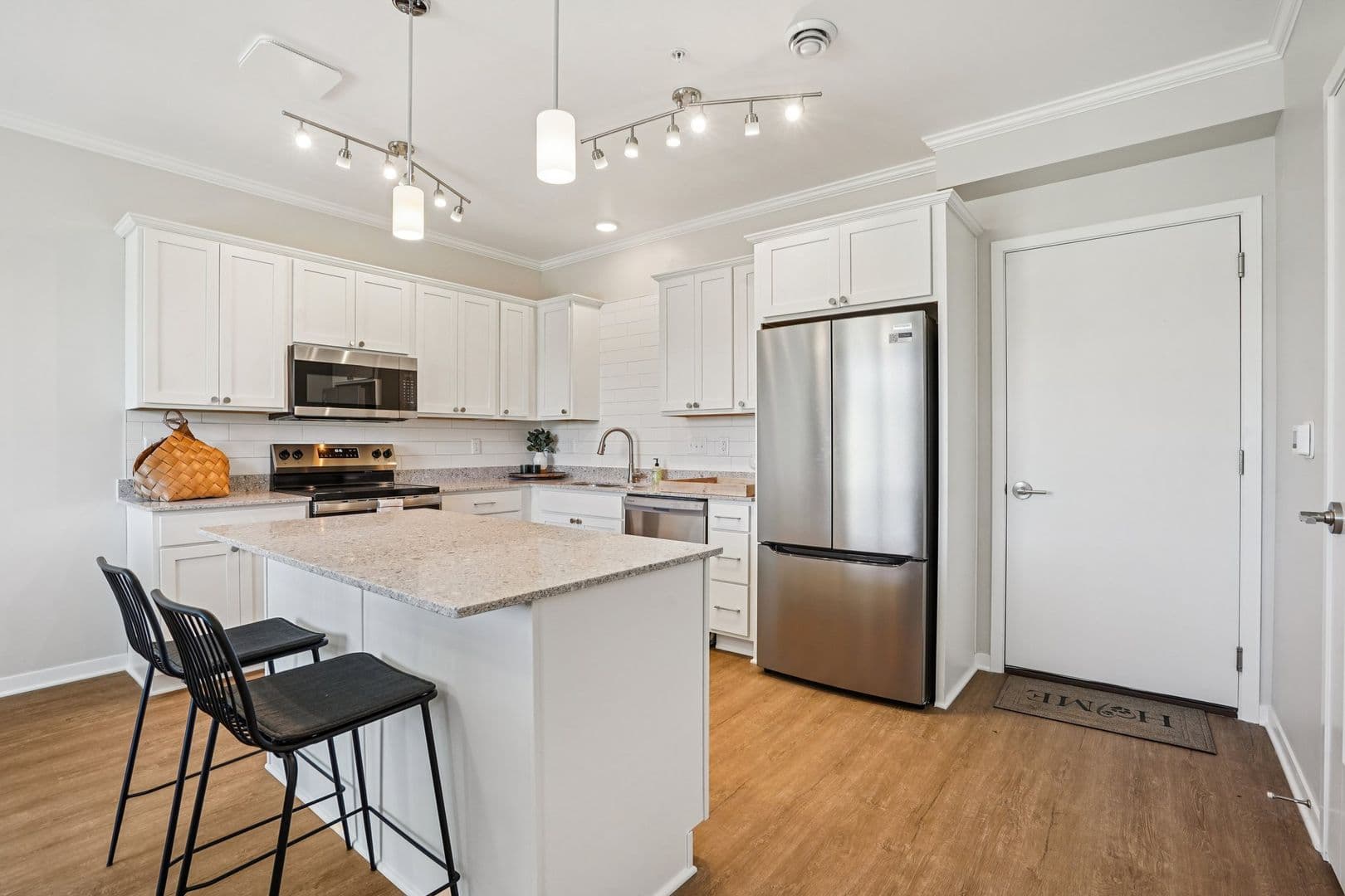River Falls Apartment: 1496 Pebble Trail