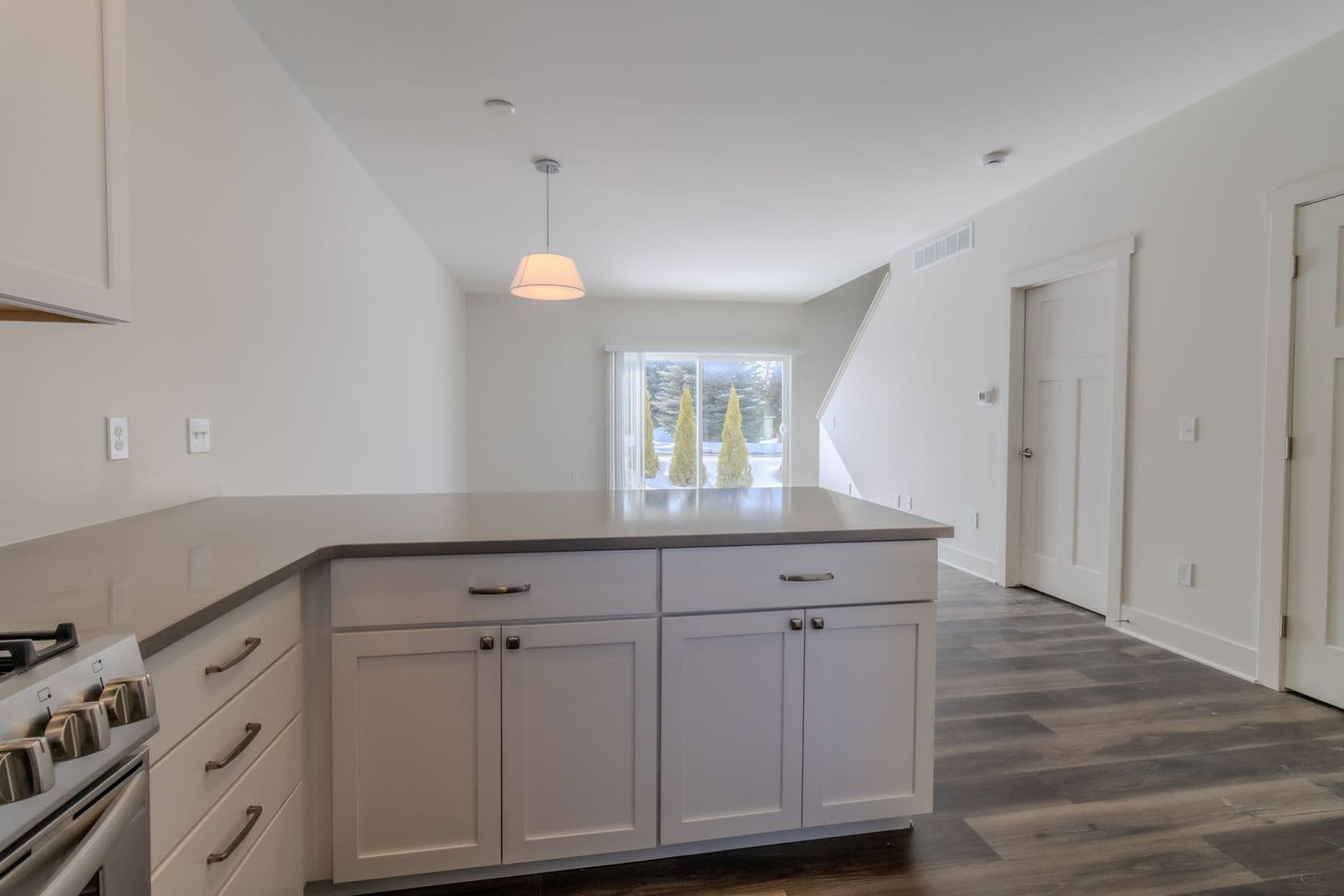 Traverse City Apartment: 1548 Simsbury St.